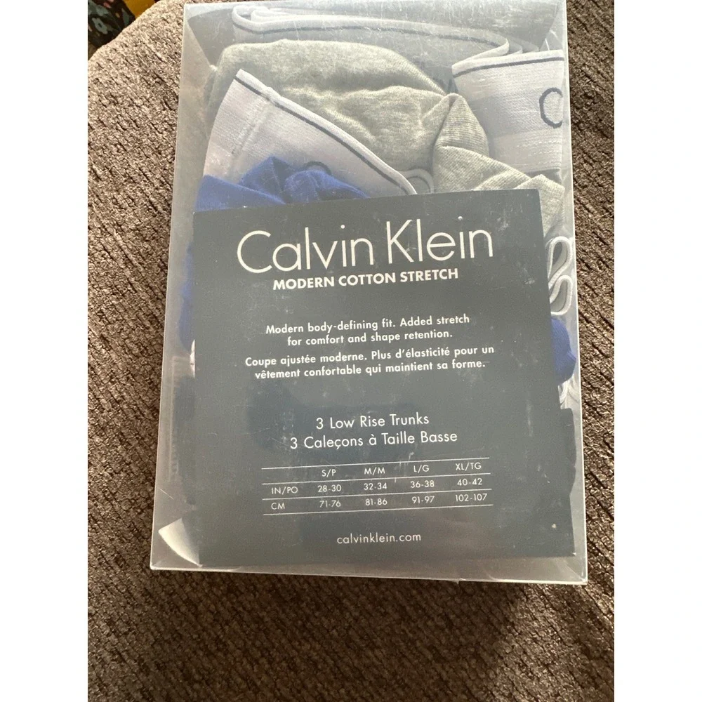 Calvin Klein Mens 3 Pack Modern Cotton Stretch Low Rise Trunks NB1085 S Multi